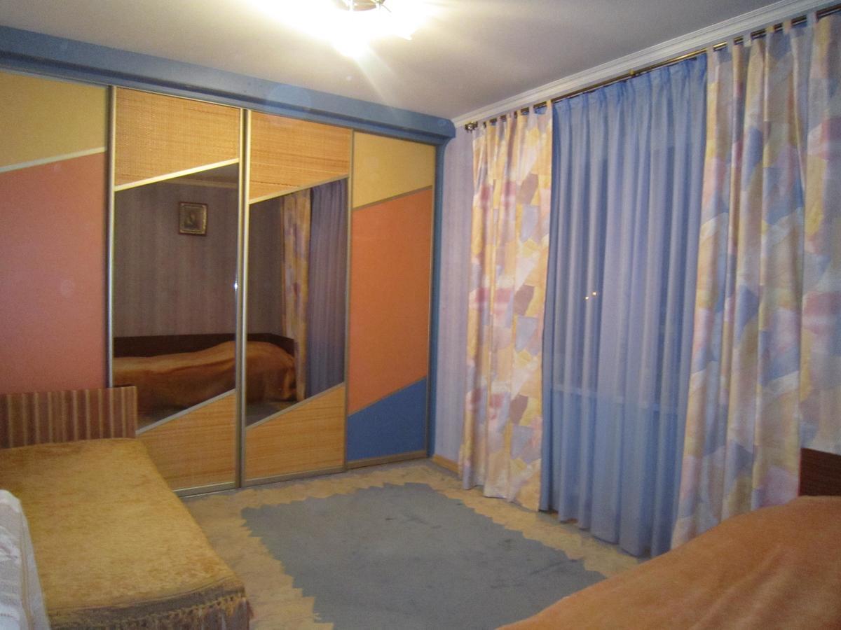 Apartment on Sovetskoy Konstitutsii 15 Brest Eksteriør bilde